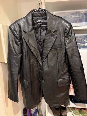 DRAE Black Leather Look Blazer